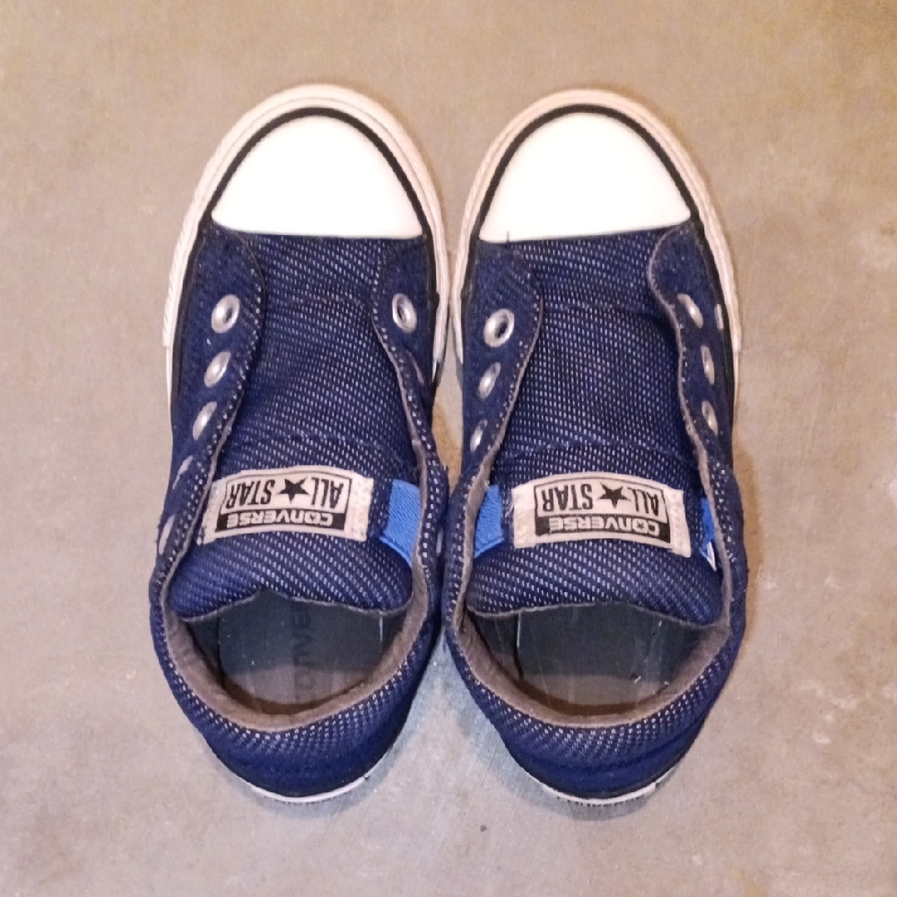 Converse Kids Navy Blue All Star Sneakers